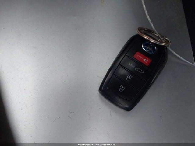 JTEAAAAH8NJ111579 Toyota Venza Xle