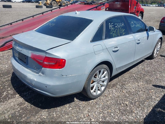 Продажа на аукционе авто 2013 Audi A4 2.0t Premium, vin: WAUFFAFL4DA181214, номер лота: 44964564