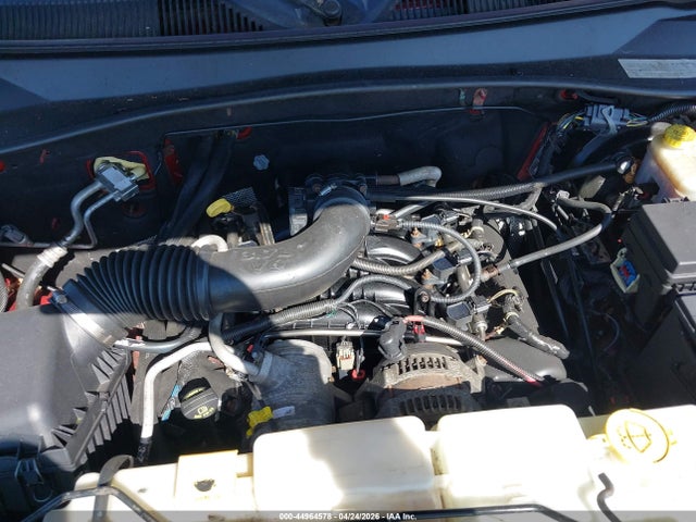 44964578 :رقم المزاد ، 1J8GN28K38W208571 vin ، 2008 Jeep Liberty Sport مزاد بيع