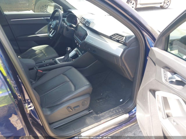 44964580 :رقم المزاد ، WA1DECF37M1023968 vin ، 2021 Audi Q3 Premium 45 Tfsi S Line Quattro Tiptronic مزاد بيع