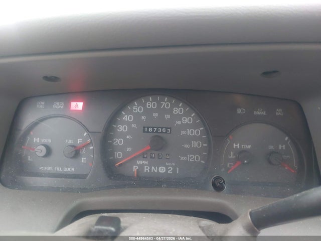 Продажа на аукционе авто 2000 Mercury Grand Marquis Ls, vin: 2MEFM75W2YX733005, номер лота: 44964583