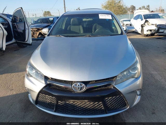 4T1BF1FK9HU398721 Toyota CAMRY SE