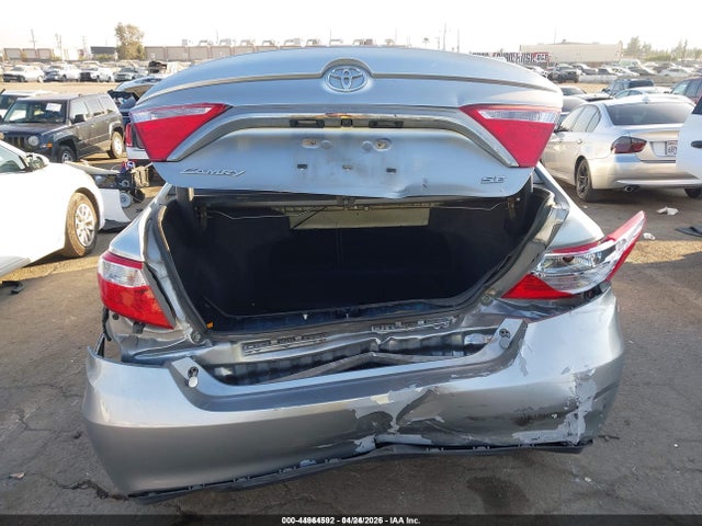 4T1BF1FK9HU398721 Toyota CAMRY SE
