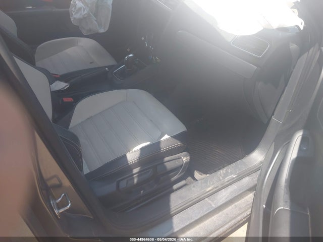 3VWD17AJ3GM220946 Volkswagen Jetta 1.8t Sport