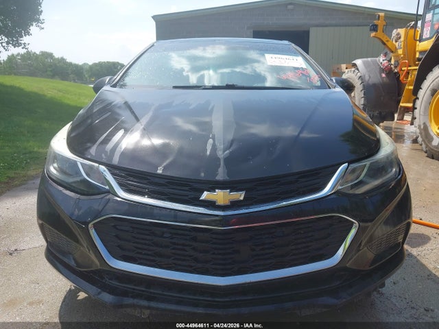 44964611 :رقم المزاد ، 1G1BE5SM2H7278546 vin ، 2017 Chevrolet Cruze Lt Auto مزاد بيع