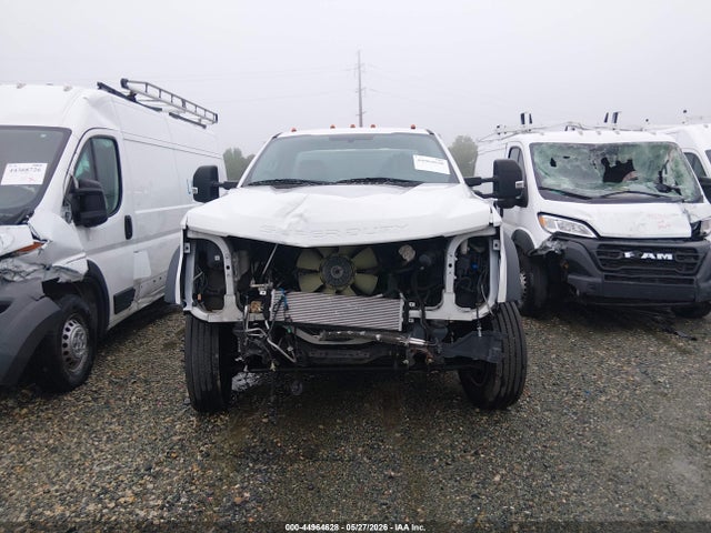44964628 :رقم المزاد ، 1FDUF5GY8KEG25255 vin ، 2019 Ford F-550 Chassis Xl مزاد بيع