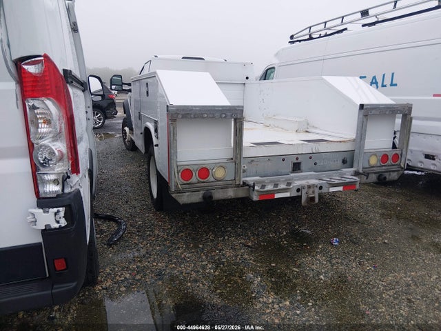 44964628 :رقم المزاد ، 1FDUF5GY8KEG25255 vin ، 2019 Ford F-550 Chassis Xl مزاد بيع