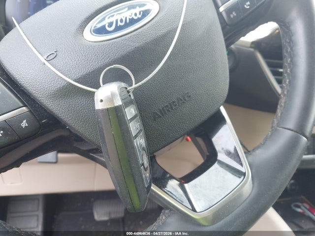 Продажа на аукционе авто 2021 Ford Escape Sel, vin: 1FMCU9H67MUB08642, номер лота: 44964636