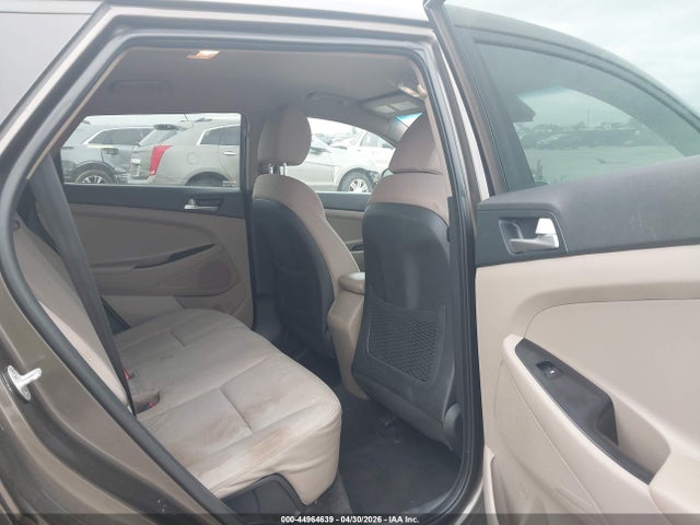44964639 :رقم المزاد ، KM8J2CA4XLU163328 vin ، 2020 Hyundai Tucson Se مزاد بيع
