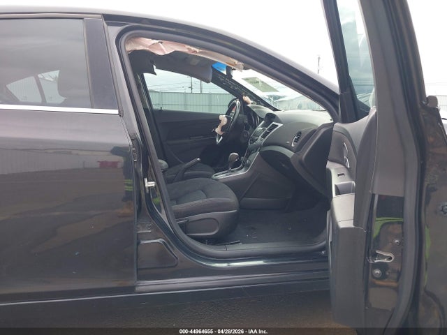 44964655 :رقم المزاد ، 1G1PC5SB8E7109752 vin ، 2014 Chevrolet Cruze 1lt Auto مزاد بيع