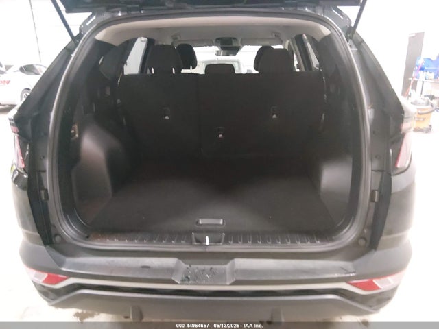 44964657 :رقم المزاد ، 5NMJBCAE0NH040905 vin ، 2022 Hyundai Tucson Sel مزاد بيع