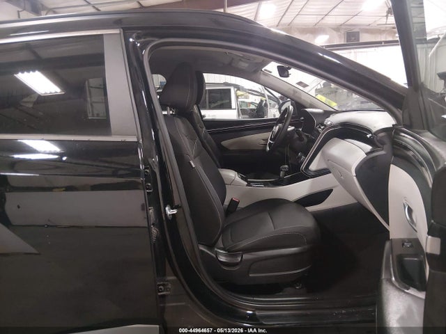 44964657 :رقم المزاد ، 5NMJBCAE0NH040905 vin ، 2022 Hyundai Tucson Sel مزاد بيع