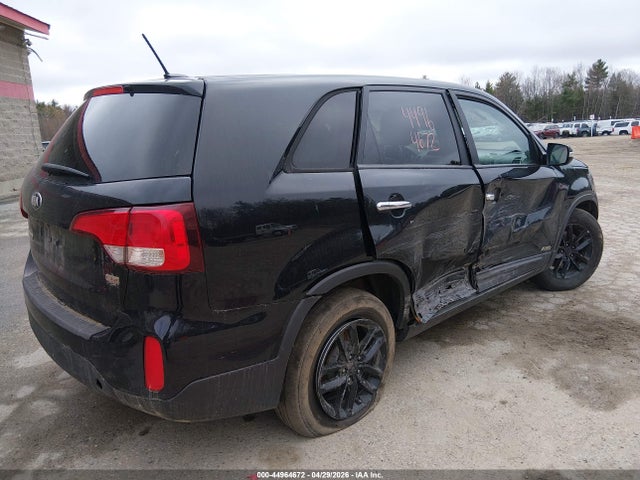2015 Kia Sorento Lx მანქანა იყიდება აუქციონზე, vin: 5XYKTCA68FG606332, აუქციონის ნომერი: 44964672