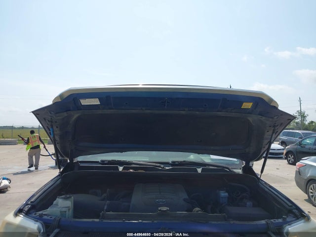 5TFEM5F13FX085746 Toyota Tundra Sr5 4.6l V8