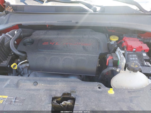 44964711 :رقم المزاد ، 3C4NJDBB3KT847612 vin ، 2019 Jeep Compass Latitude 4x4 مزاد بيع