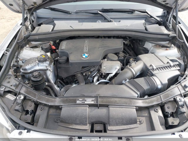 WBAVL1C53EVY17528 BMW X1 Xdrive28i