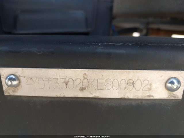 44964733 :رقم المزاد ، 4YDT33020KE600902 vin ، 2019 Keystone Laredo 330rl19 مزاد بيع