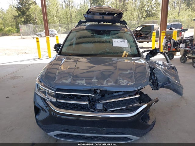 2023 Volkswagen Taos 1.5t Sel მანქანა იყიდება აუქციონზე, vin: 3VV2X7B25PM304168, აუქციონის ნომერი: 44964742