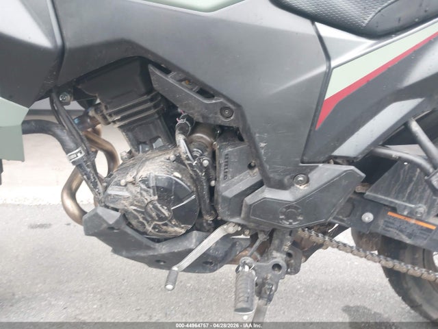 Kawasaki Kle300 C 2024 JKALE8C19RDA19070 Image 9