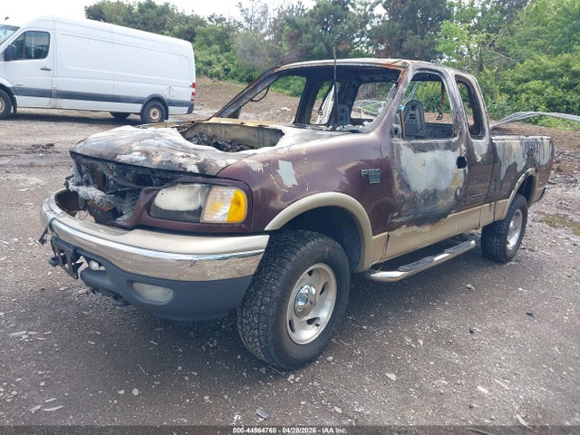 44964760 :رقم المزاد ، 1FTRX18L6YNB48899 vin ، 2000 Ford F-150 Lariat/work Series/xl/xlt مزاد بيع