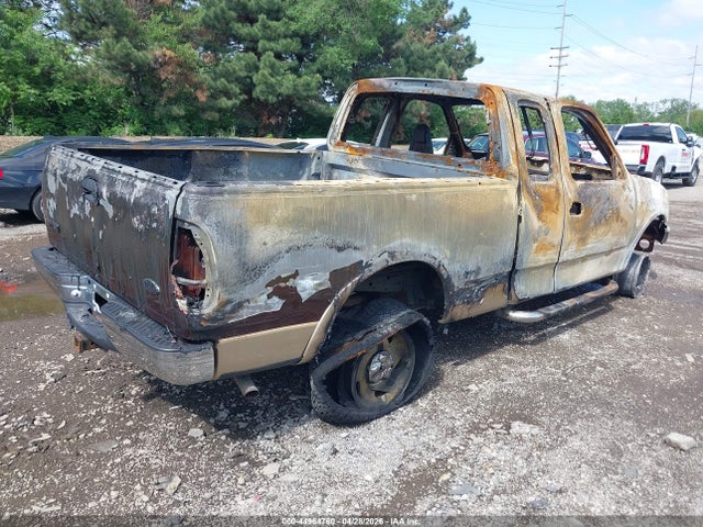 44964760 :رقم المزاد ، 1FTRX18L6YNB48899 vin ، 2000 Ford F-150 Lariat/work Series/xl/xlt مزاد بيع