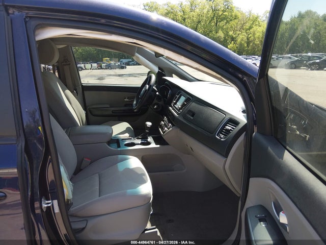 44964761 :رقم المزاد ، KNDMB5C19M6668122 vin ، 2021 Kia Sedona Lx مزاد بيع