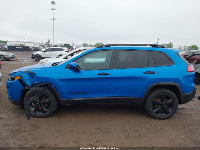 2021 Jeep Cherokee Altitude 4x4 მანქანა იყიდება აუქციონზე, vin: 1C4PJMLB7MD121560, აუქციონის ნომერი: 44964762