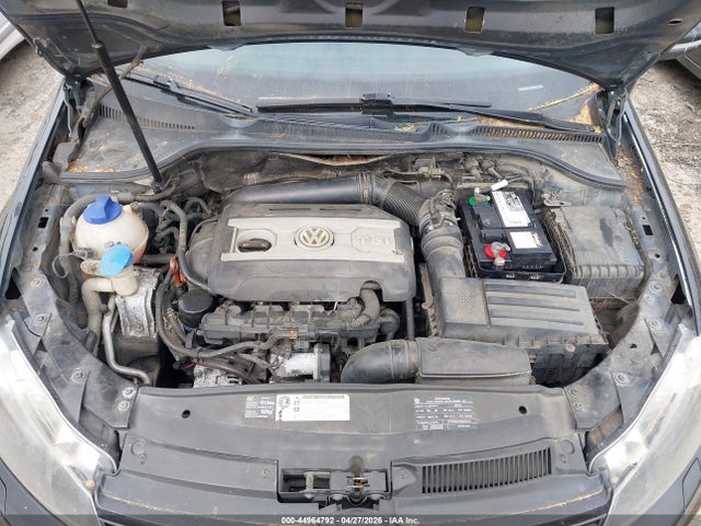 44964792 :رقم المزاد ، WVWGV7AJ9BW071357 vin ، 2011 Volkswagen Gti 4-door مزاد بيع