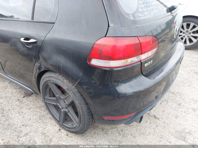 44964792 :رقم المزاد ، WVWGV7AJ9BW071357 vin ، 2011 Volkswagen Gti 4-door مزاد بيع
