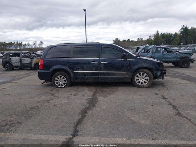 44964795 :رقم المزاد ، 2C4RC1BG4GR232020 vin ، 2016 Chrysler Town & Country Touring مزاد بيع