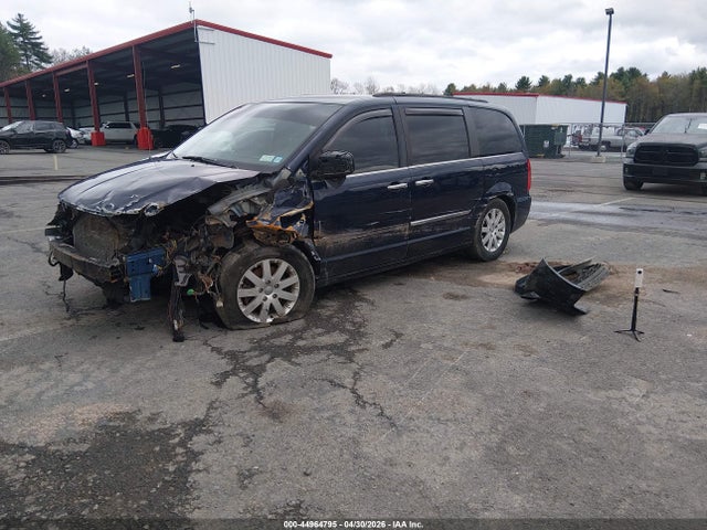 44964795 :رقم المزاد ، 2C4RC1BG4GR232020 vin ، 2016 Chrysler Town & Country Touring مزاد بيع