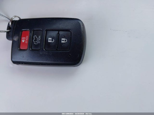 44964804 :رقم المزاد ، JTMDJREV3GD030796 vin ، 2016 Toyota Rav4 Hybrid Limited مزاد بيع