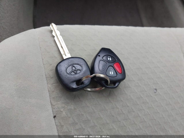 44964810 :رقم المزاد ، 4T4BE46K38R043005 vin ، 2008 Toyota Camry Le مزاد بيع