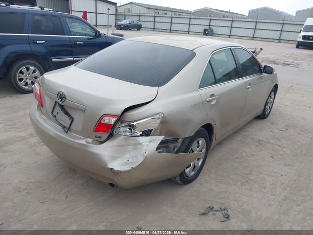 44964810 :رقم المزاد ، 4T4BE46K38R043005 vin ، 2008 Toyota Camry Le مزاد بيع