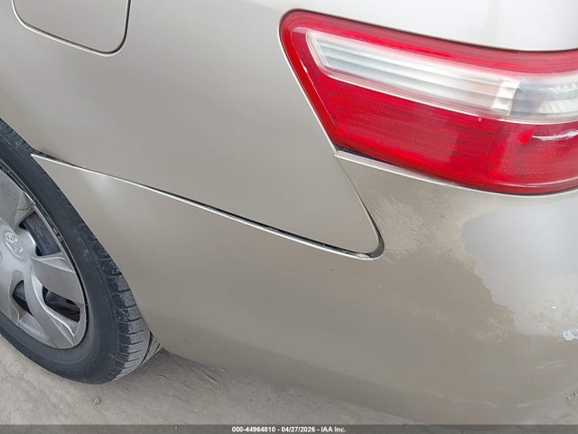44964810 :رقم المزاد ، 4T4BE46K38R043005 vin ، 2008 Toyota Camry Le مزاد بيع
