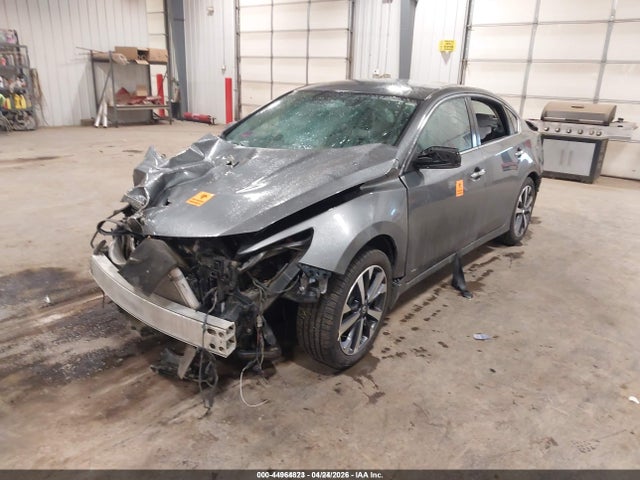 Продажа на аукционе авто 2017 Nissan Altima 2.5 Sr, vin: 1N4AL3AP8HN304965, номер лота: 44964823