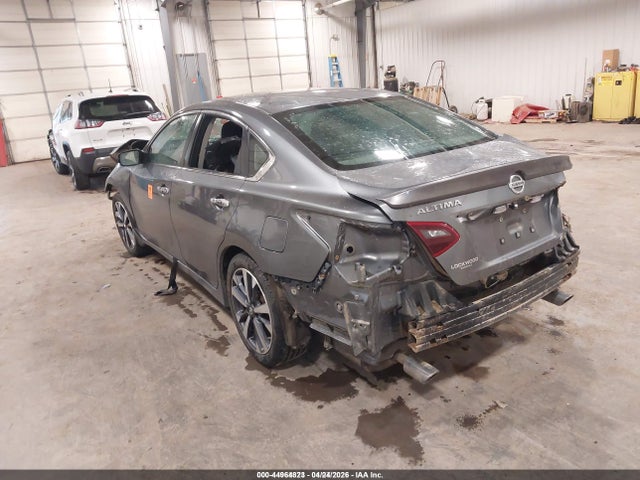Продажа на аукционе авто 2017 Nissan Altima 2.5 Sr, vin: 1N4AL3AP8HN304965, номер лота: 44964823