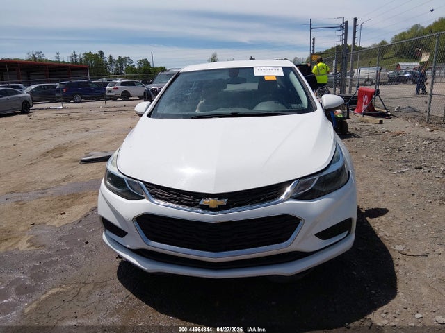 44964844 :رقم المزاد ، 1G1BE5SM1J7107969 vin ، 2018 Chevrolet Cruze Lt Auto مزاد بيع