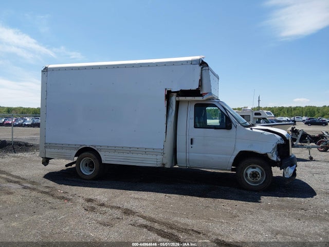 2013 Ford E-450 Cutaway მანქანა იყიდება აუქციონზე, vin: 1FDXE4FS1DDA60007, აუქციონის ნომერი: 44964846