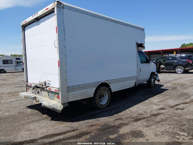 2013 Ford E-450 Cutaway მანქანა იყიდება აუქციონზე, vin: 1FDXE4FS1DDA60007, აუქციონის ნომერი: 44964846