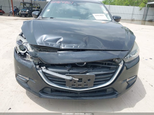 44964867 :رقم المزاد ، 3MZBN1V30JM174889 vin ، 2018 Mazda Mazda3 Touring مزاد بيع