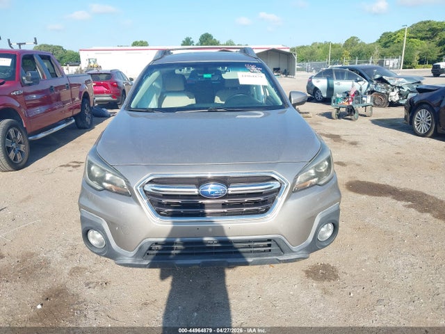 44964879 :رقم المزاد ، 4S4BSAFC6K3339756 vin ، 2019 Subaru Outback 2.5i Premium مزاد بيع