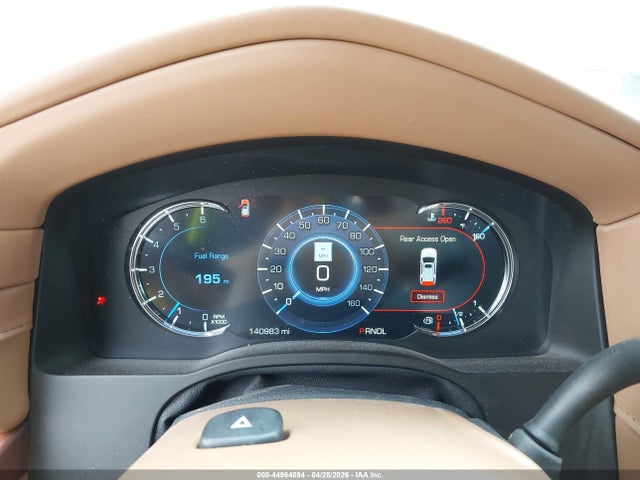 2017 Cadillac Escalade Platinum მანქანა იყიდება აუქციონზე, vin: 1GYS3DKJ7HR120618, აუქციონის ნომერი: 44964894