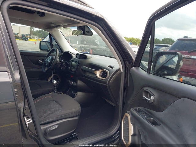 Aukcja sprzedaży 2016 Jeep Renegade 75th Anniversary, vin: ZACCJABW6GPE32646, numer aukcji: 44964921