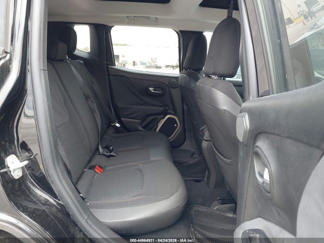 Aukcja sprzedaży 2016 Jeep Renegade 75th Anniversary, vin: ZACCJABW6GPE32646, numer aukcji: 44964921