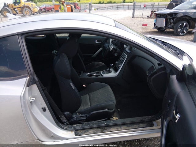 Продажа на аукционе авто 2010 Hyundai Genesis 2.0t, vin: KMHHT6KD1AU040655, номер лота: 44964928