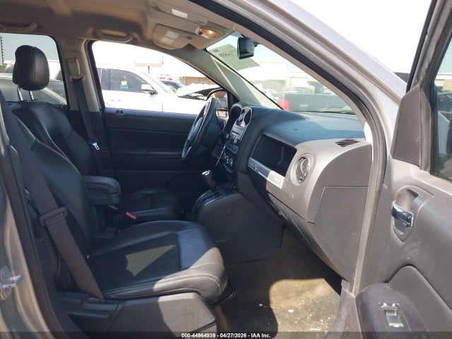 44964939 :رقم المزاد ، 1C4NJCBA4GD711214 vin ، 2016 Jeep Compass Sport Se مزاد بيع