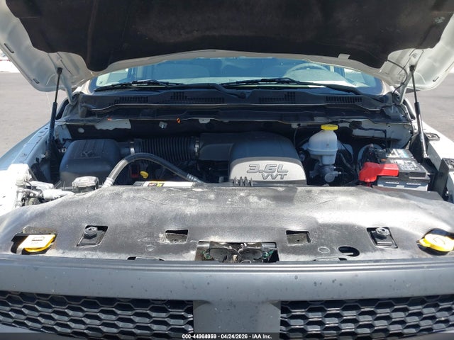 3C6RR6KG6NG405722 RAM 1500 Classic Tradesman 4x2 5&#039;7 Box