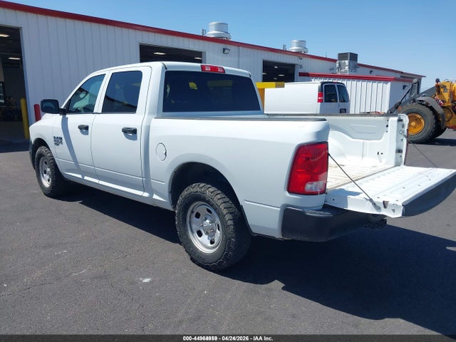 3C6RR6KG6NG405722 RAM 1500 Classic Tradesman 4x2 5&#039;7 Box