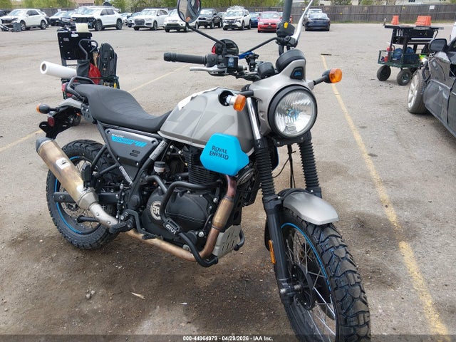 2023 ME3GFM240PK401785 main image